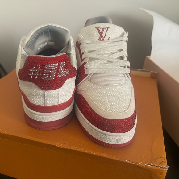 Louis Vuitton Rare LV arch light sneaker Bought in Paris - Picture 6 of 7